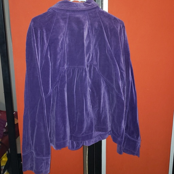 Jacket - Picture 2 of 2